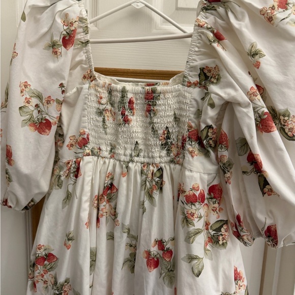 Abercrombie and fitch Puff-sleeve strawberry Print mini dress - Picture 7 of 8